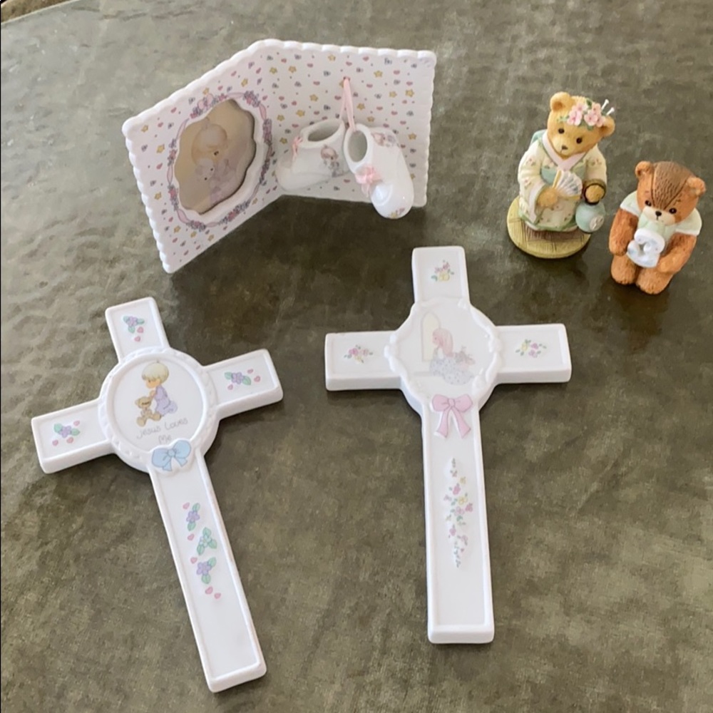 3 precious moments & 2 ceramic collection